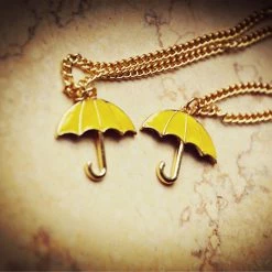 NewCosplay How I Met Your Mother HIMYM Necklace Pendant